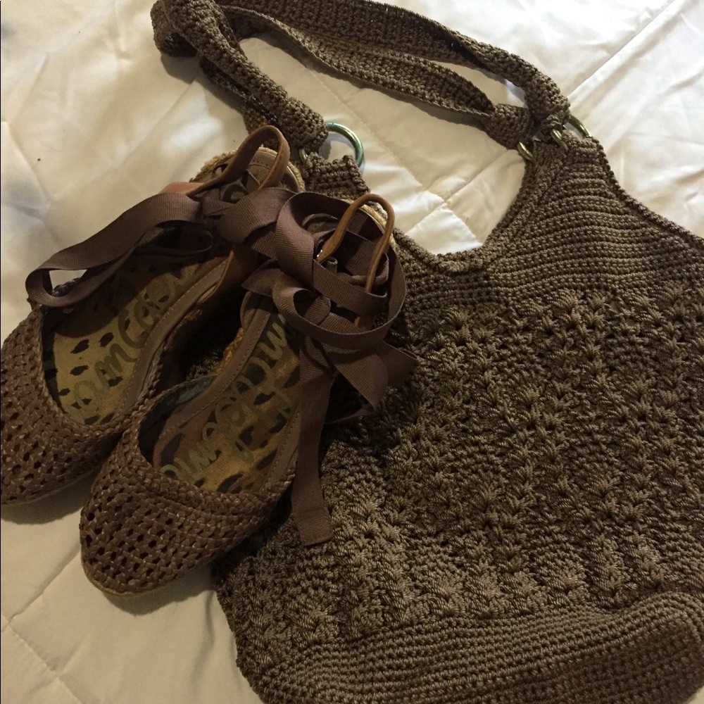 Bundle woven bag & sandals